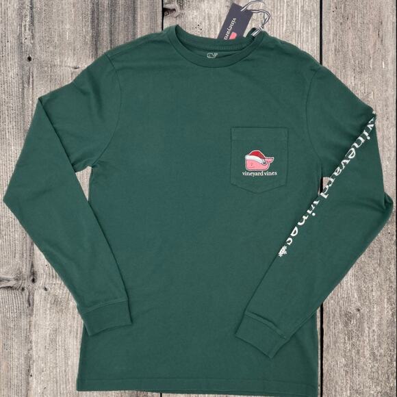 VINEYARD VINES SANTA WHALE POCKET TEE, SIZE MEDIUM - Picture 2 of 6